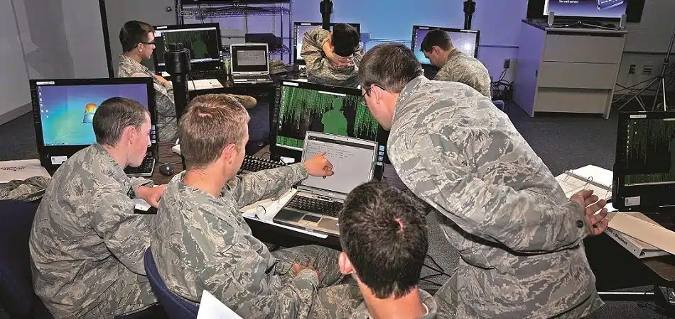 Military intelligence data analysis - Big Data in the Military - Intelligence Gathering and AI